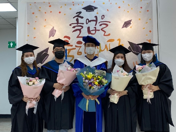 제 6회 졸업식 대표이미지